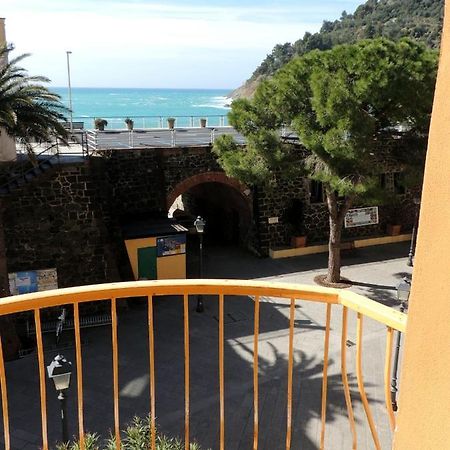 شقة La Porta Delle 5 Terre Trilocali بوناسولا المظهر الخارجي الصورة